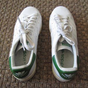 Stan Smith white and green Adidas shoes